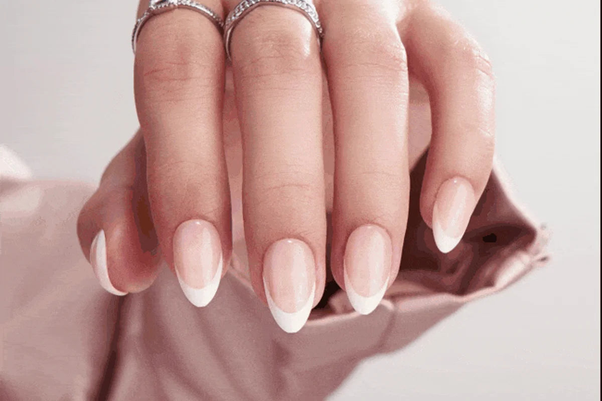 Gel- och akrylnaglar – välj och sköt rätt eller välj XNails gelénaglar