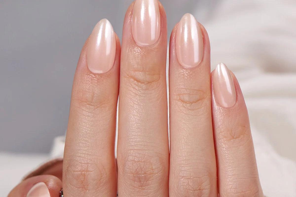Olika nageltrender formar skönhetsindustrin – från salong till press-on naglar