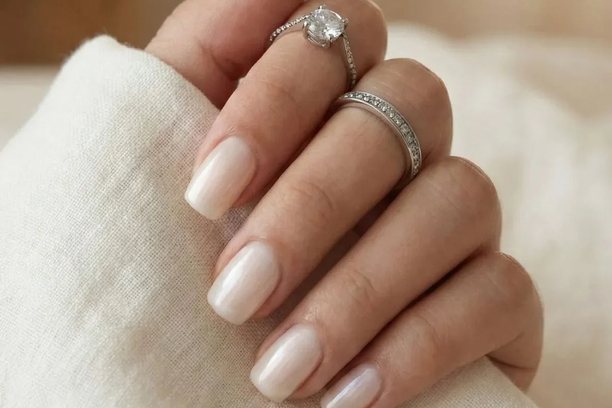 Välj nagellackfärg efter hudton – guide för matchande XNails press-on naglar