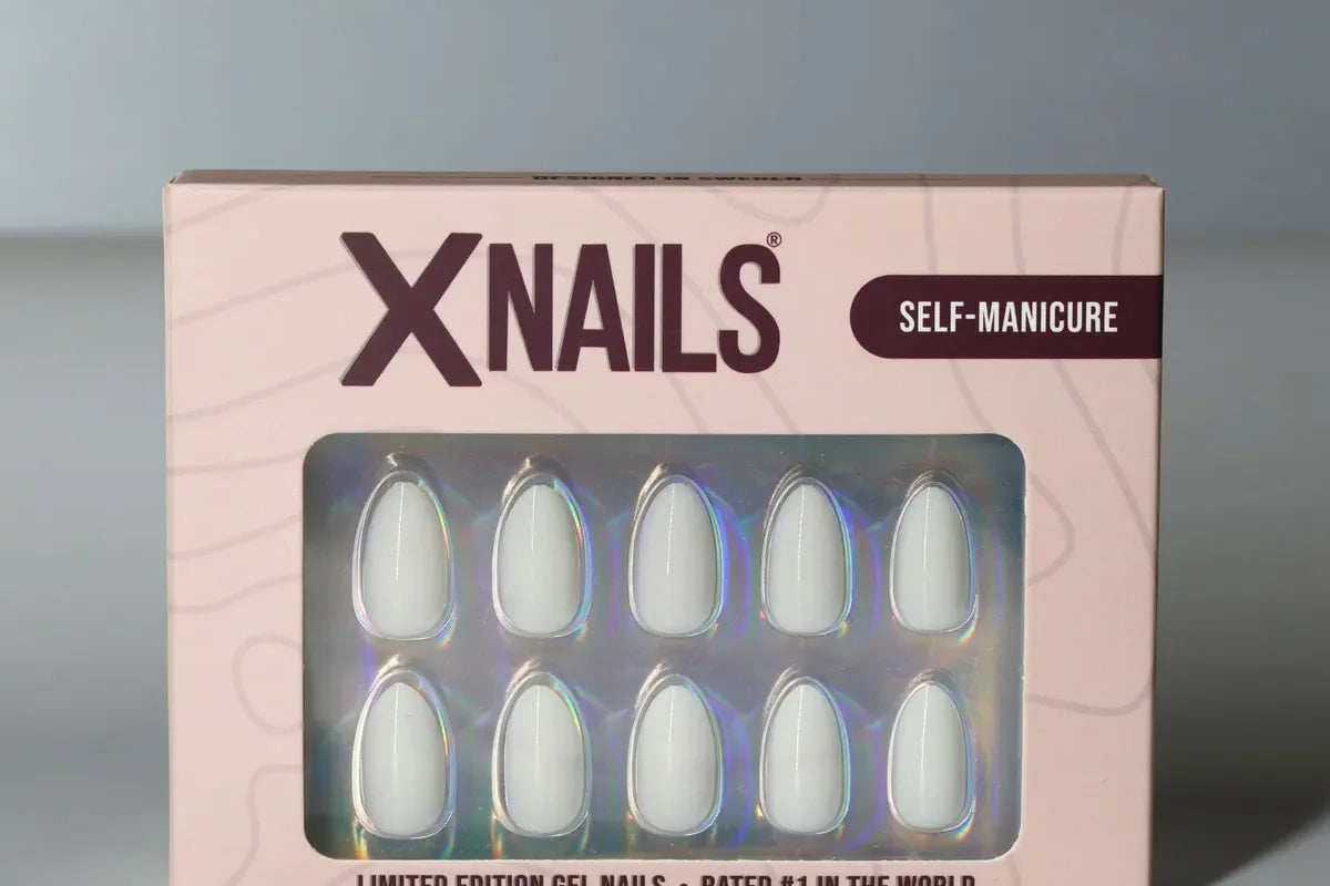Nageldesign och vård – från gellack till naturliga naglar och XNails press-on naglar