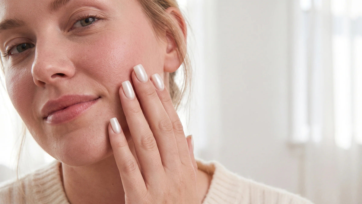 Faux ongles nacrés